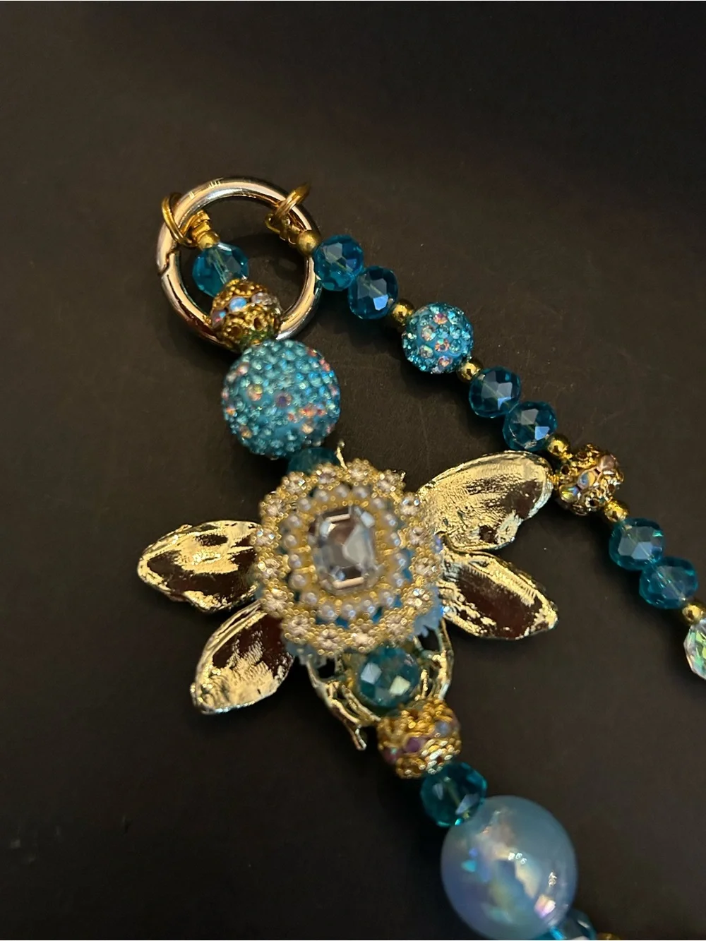 PREMIUM Bee Pendant Purse 👛 Bag Chain Necklace w/Turquoise Crystal Beads